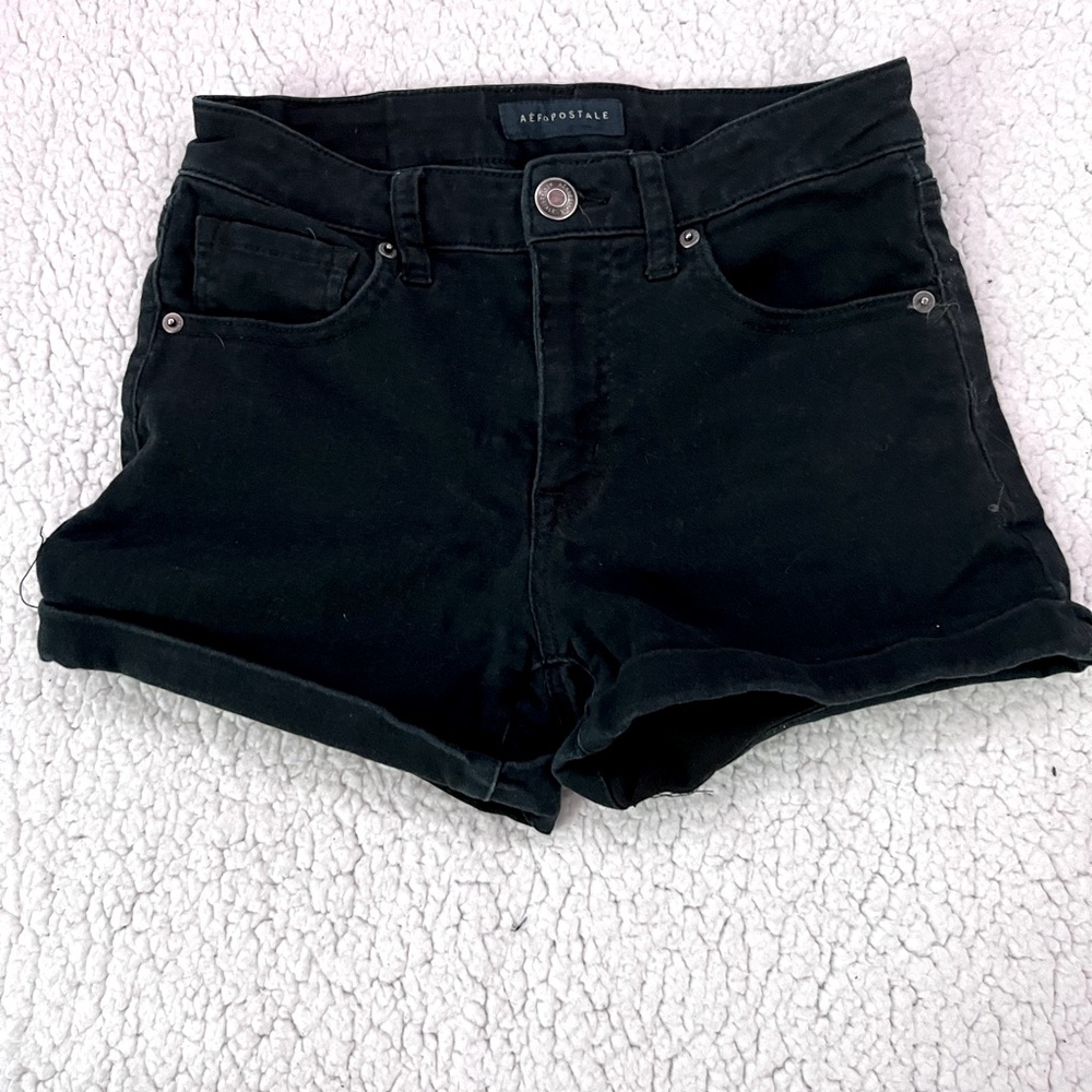 Aeropostale size 4 black midi high waisted jean shorts